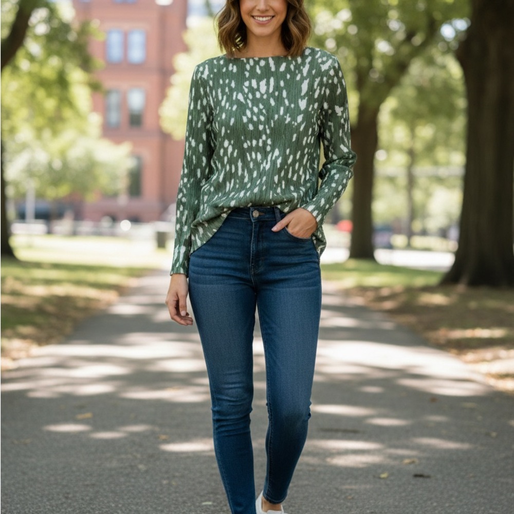 Topshop‎ Dark blouse